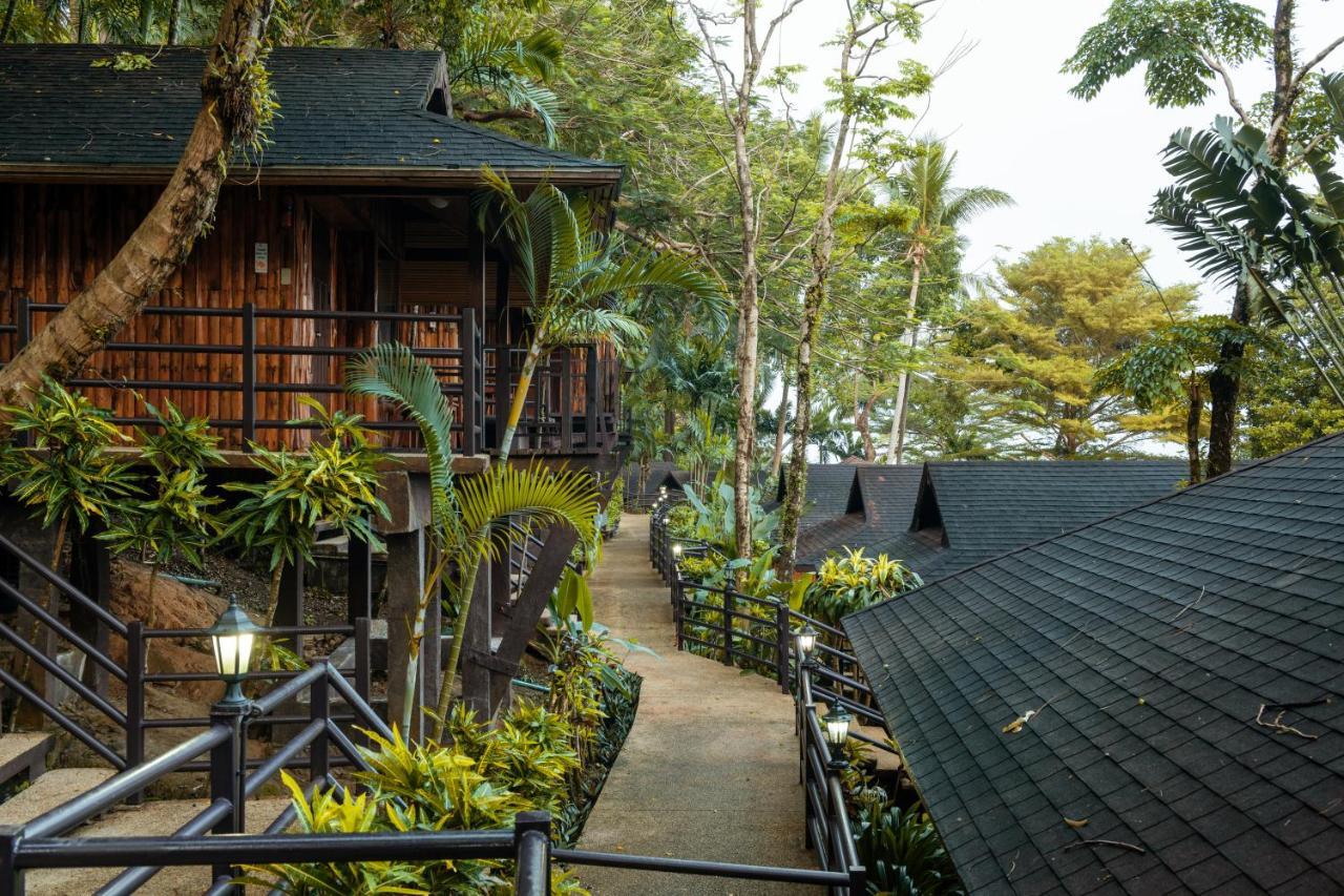 Baan Krating Khao Lak Resort - Sha Plus Bagian luar foto