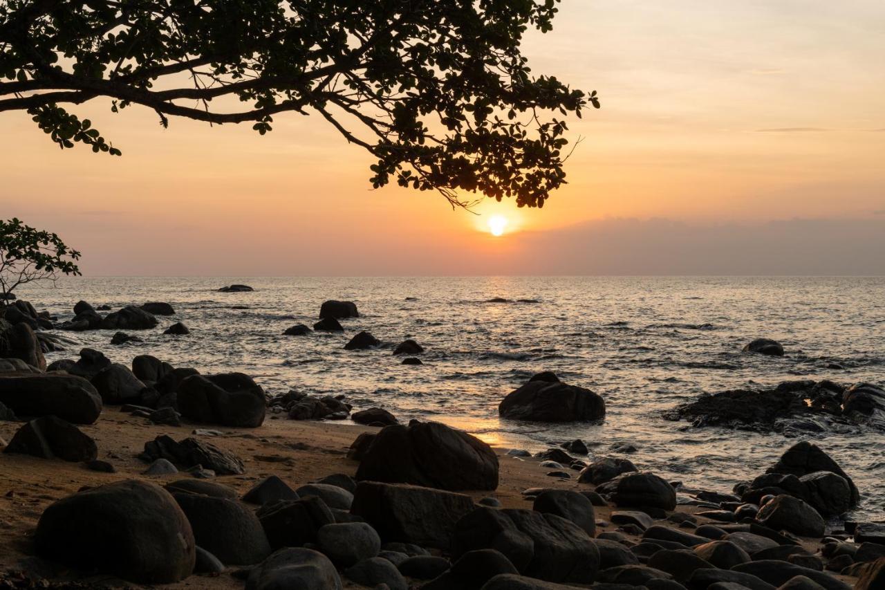 Baan Krating Khao Lak Resort - Sha Plus Bagian luar foto